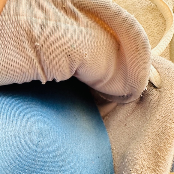 Nike Free 5.0 Women's, Size 6, Ohio State Buckeye, Gray and Pink - Picture 11 of 11